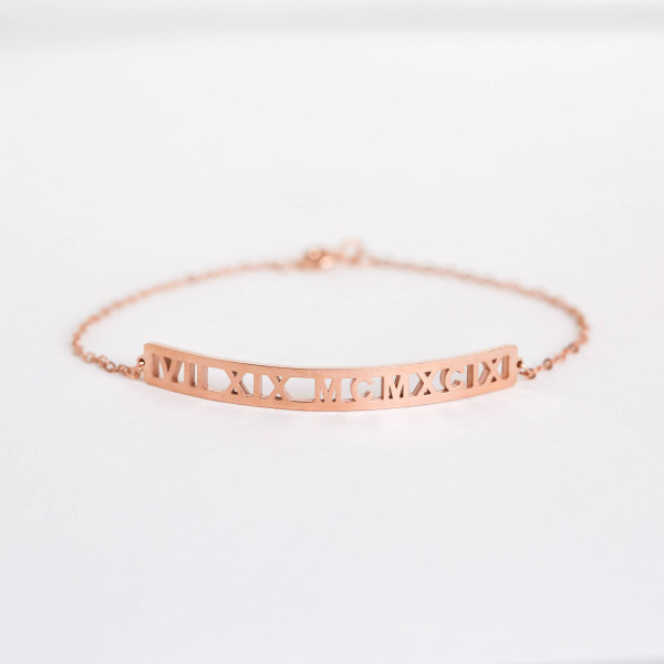 Customisable Roman Numeral Bracelet - Perfect Anniversary, Engagement, Wedding, Bridesmaid or Mother's Gift