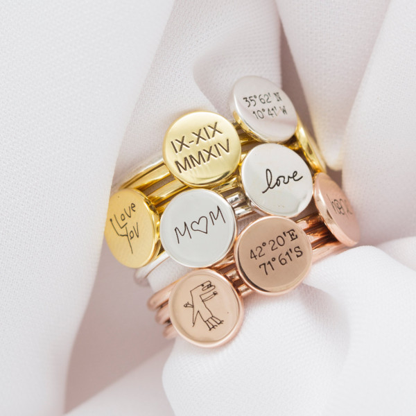 Personalised Handwritten Disc Band Ring - Memorial Nameplate Ring with Gold Disk - Logo Disc Minimalist Ring - Unique Handwriting Ring - RM20