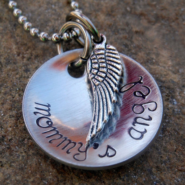Personalised Memorial Jewellery Angel Wing Necklace for Angel Mommy/Baby Remembrance
