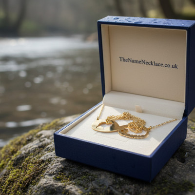 18K Gold Name Necklace with Samoyed Infinity Design