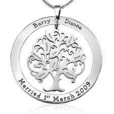 Your Tree of Life Necklace: Crafted with Love, Made to Last