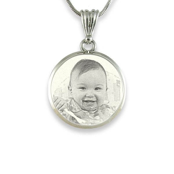 Sterling Silver Circle Photo Pendant Necklace