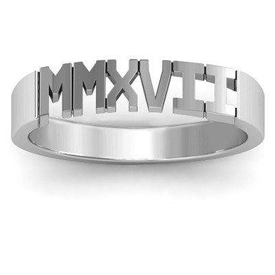 Graduation Ring with Roman Numeral Design for 2023