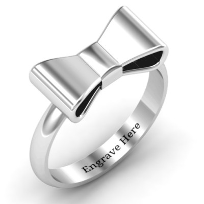 Ring with Bow Tie Design'