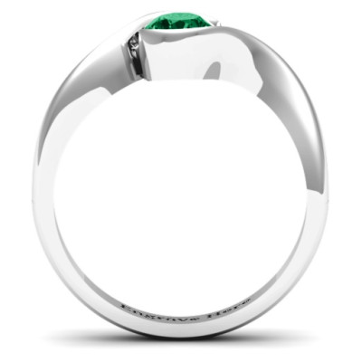 Luxury Swirl Solitaire Ring"