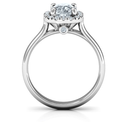 Delightful Sterling Silver Halo Ring - Perfect for Love and Romance