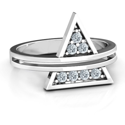 Stunning Geometric Triangle Ring for Glam Look