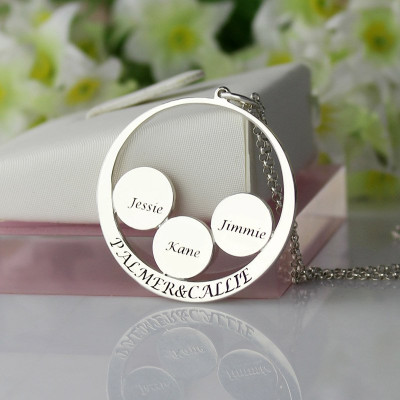 Customised Silver Name Necklace for Mom, Engraved with Family Name