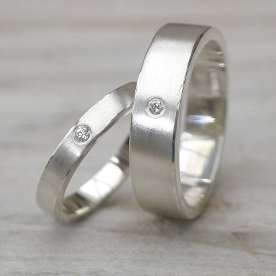 Stunning Silver His & Hers Wedding Rings Set"