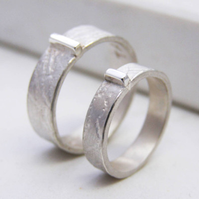 Customised Modern Couple Rings