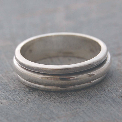 Spin Sterling Silver Ring