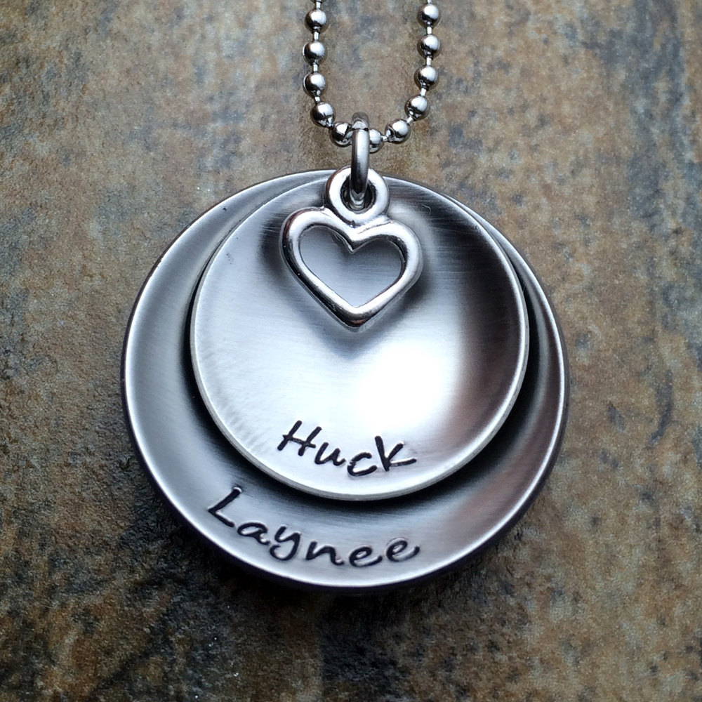 Personalised Name Necklace - Perfect Christmas Gift for Her - Unique Birthday Gift for Mom - Custom Jewellery for Anniversary Gift for Wife