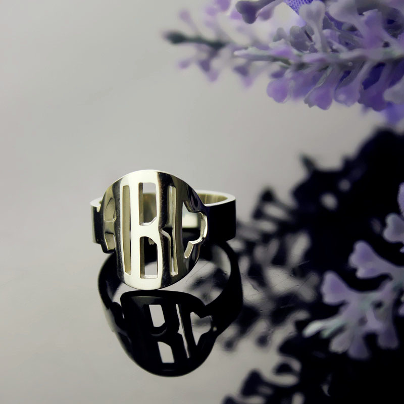 Women's Customised White Gold Monogram 3 Initial Circle Block Ring